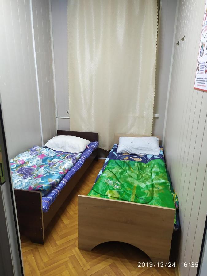 Подушка Hostel Херсон Екстериор снимка
